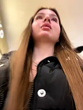 KrisMagnoly online show from 10.31.25