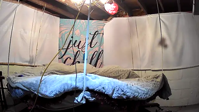 Snapshot of cum4calvin chatting on 03.07.25 cum4calvin online show from 03.07.25