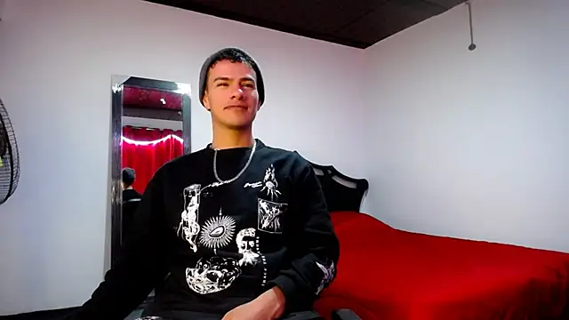 Snapshot of Deiby_casas chatting on 01.22.25 Deiby casas online show from 01.22.25