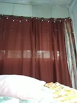 Kleopatracolo online show from 11.20.25