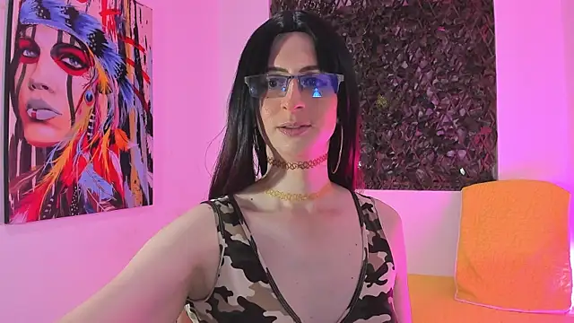 KimberlyJohnsoon online show from 02.05.25