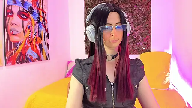 KimberlyJohnsoon online show from 02.08.25