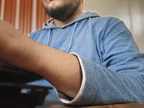 Snapshot of A4h_odin1 chatting on 09.29.25 A4h odin1 online show from 09.29.25