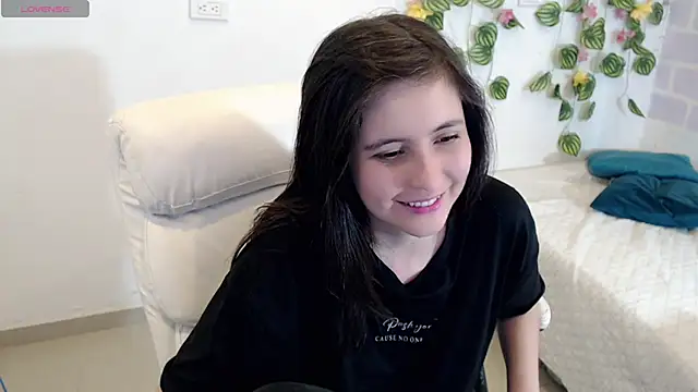 tania sweet   online show from 11.22.25