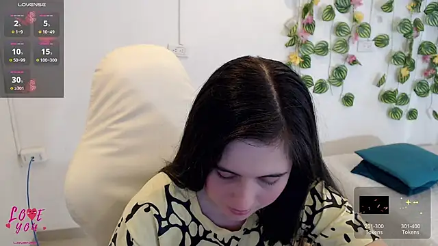 tania sweet   online show from 02.10.26