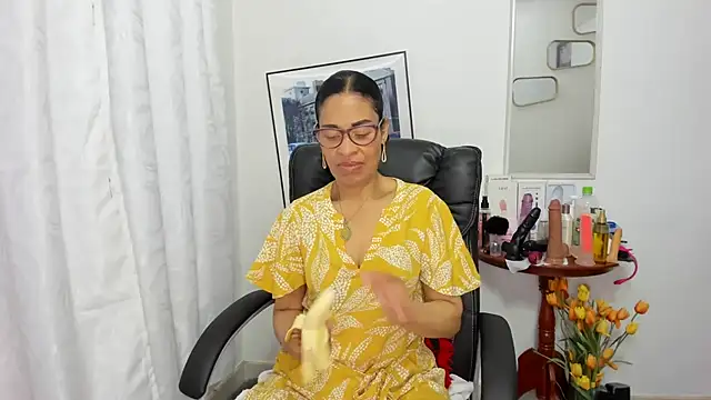 Aries Mature online show from 03.22.25