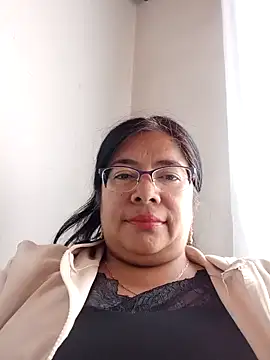 Snapshot of __valentina18 chatting on 12.11.24 valentina18 online show from 12.11.24