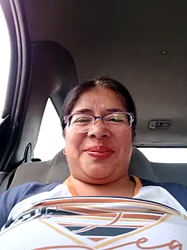 Snapshot of __valentina18 chatting on 12.20.24 valentina18 online show from 12.20.24