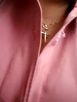 Snapshot of __valentina18 chatting on 12.29.24 valentina18 online show from 12.29.24