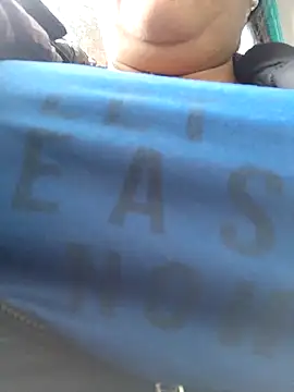 Snapshot of __valentina18 chatting on 01.10.25 valentina18 online show from 01.10.25