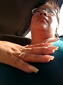 Snapshot of __valentina18 chatting on 01.13.25 valentina18 online show from 01.13.25