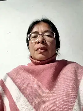 Snapshot of __valentina18 chatting on 11.06.25 valentina18 online show from 11.06.25