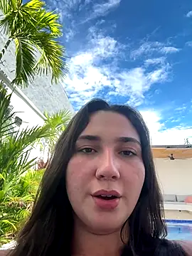 ava blue online show from 10.10.25