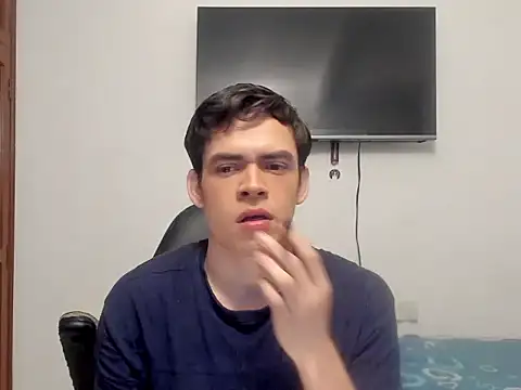 Lucian Gomez  online show from 10.28.25