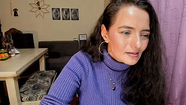 emma luxy online show from 06.05.26
