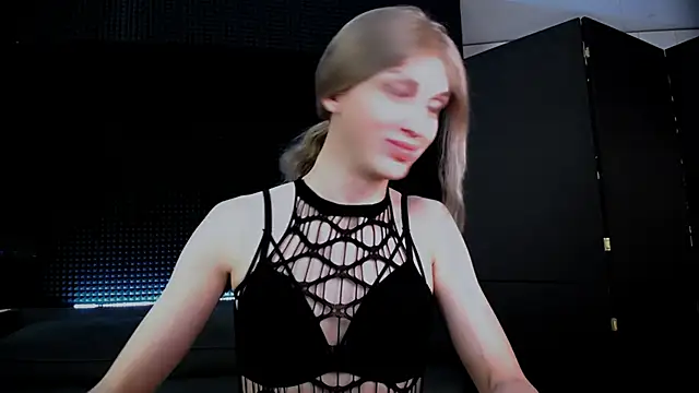 Snapshot of Hardy_Green chatting on 10.17.25 Hardy Green online show from 10.17.25