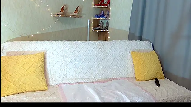 KimPolloc online show from 01.16.25