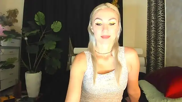 Snapshot of _SABOTAGE_ chatting on 11.15.25 SABOTAGE online show from 11.15.25