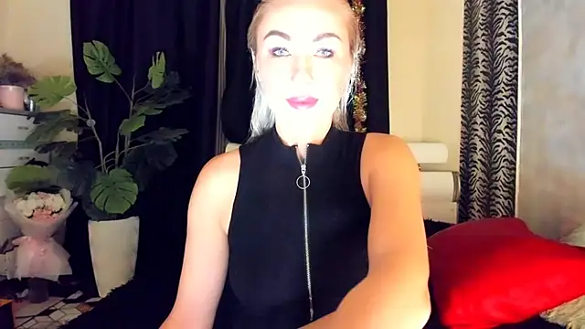 Snapshot of _SABOTAGE_ chatting on 02.13.26 SABOTAGE online show from 02.13.26