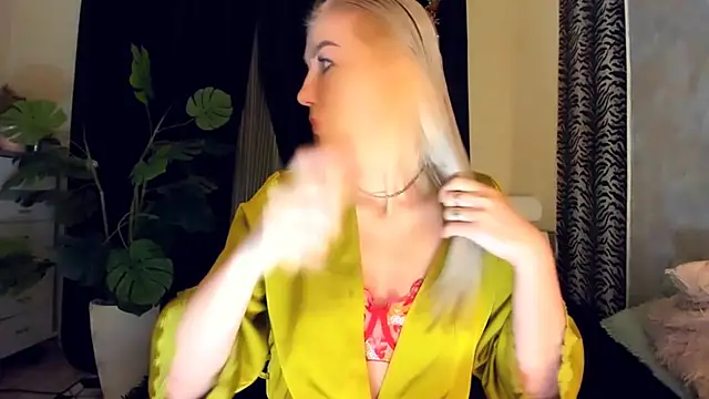 Snapshot of _SABOTAGE_ chatting on 02.19.26 SABOTAGE online show from 02.19.26