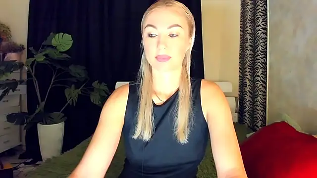 Snapshot of _SABOTAGE_ chatting on 03.01.26 SABOTAGE online show from 03.01.26