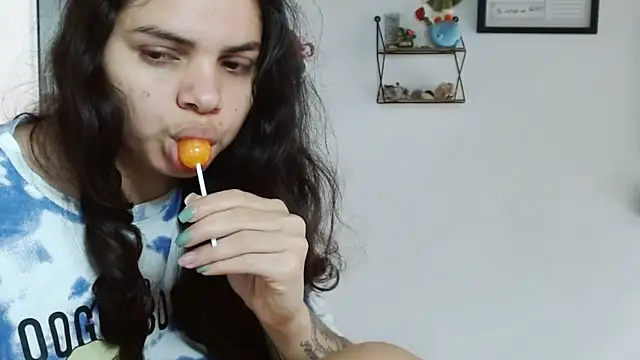 Nikkykora15 online show from 11.02.25