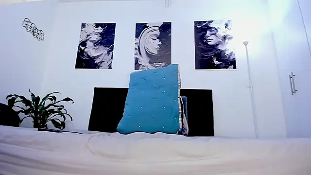 Eiden allenx online show from 11.24.25