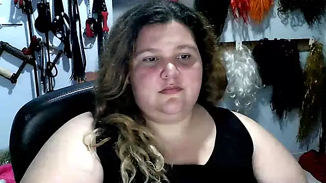 squirt322bbw online show from 01.14.25