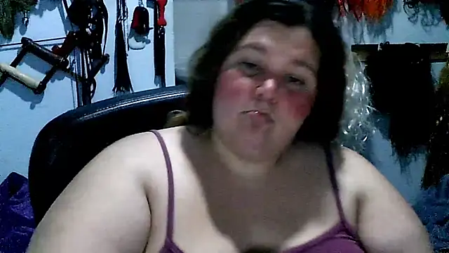 squirt322bbw online show from 01.17.25
