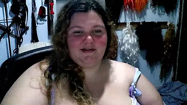 squirt322bbw online show from 01.17.25