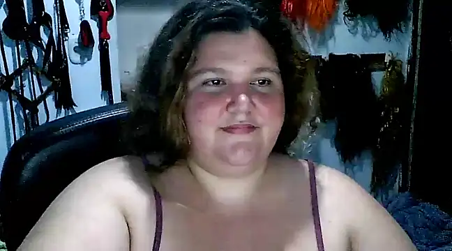 squirt322bbw online show from 01.21.25