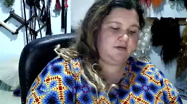 squirt322bbw online show from 01.23.25