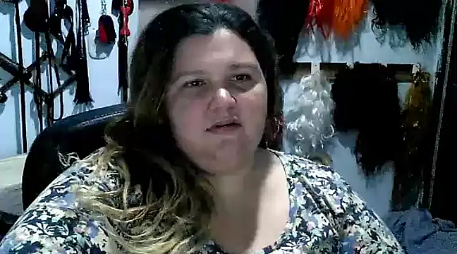squirt322bbw online show from 01.25.25