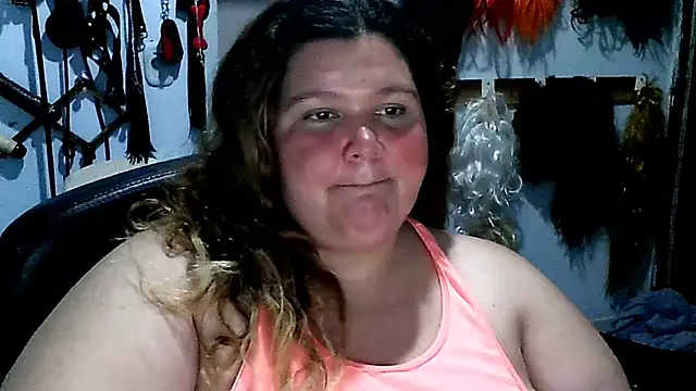 squirt322bbw online show from 01.28.25