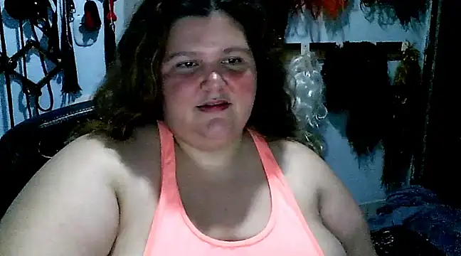 squirt322bbw online show from 01.28.25