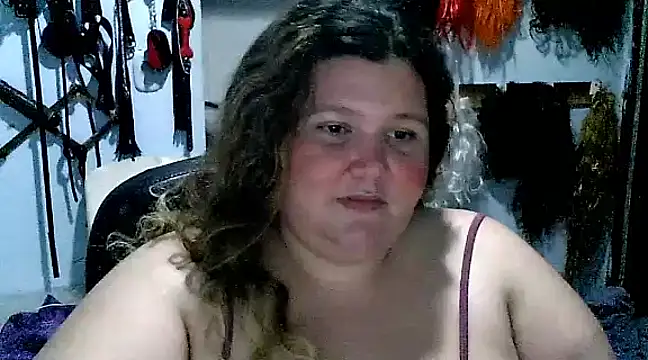 squirt322bbw online show from 01.31.25