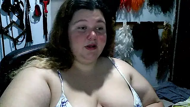 squirt322bbw online show from 02.02.25