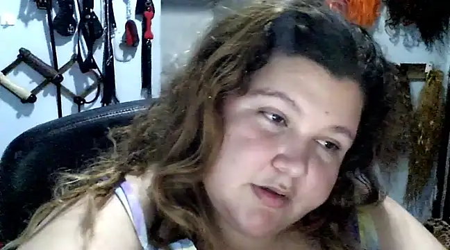 squirt322bbw online show from 02.13.25