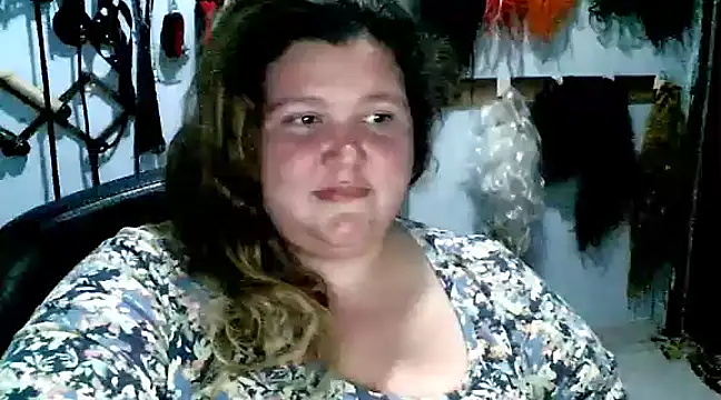 squirt322bbw online show from 03.02.25