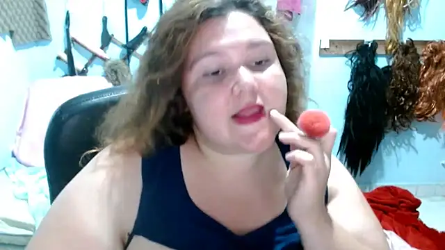 squirt322bbw online show from 09.19.25