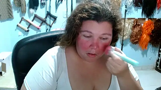 squirt322bbw online show from 10.16.25