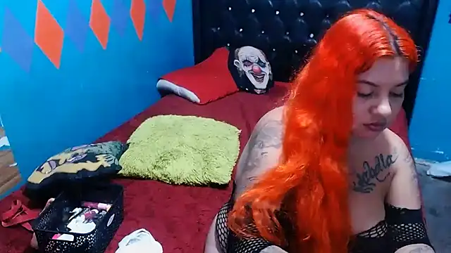 Snapshot of Dulce_domini chatting on 11.02.25 Dulce domini online show from 11.02.25