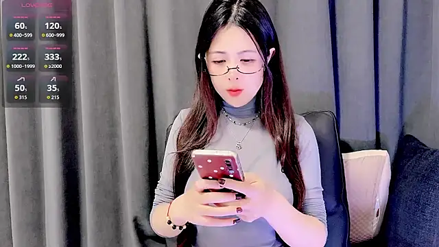 candy-yiyi online show from 03.16.26