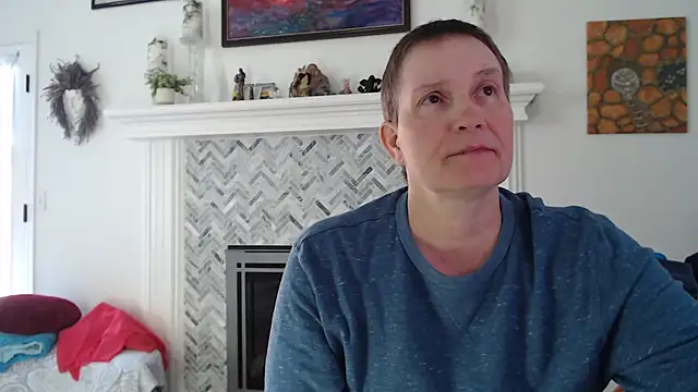 AuroraWillows online show from 04.04.26