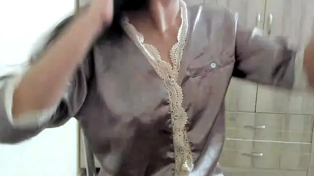 Beauty Asian Tina online show from 03.08.25