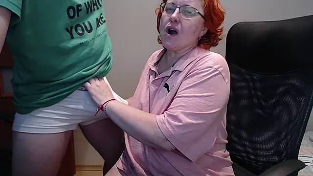 JoannaAndNeighbour online show from 12.04.24