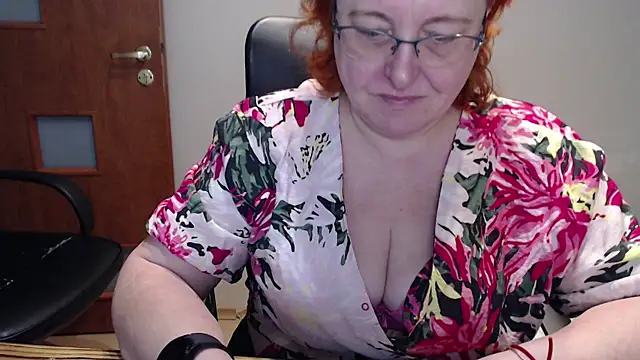JoannaAndNeighbour online show from 01.11.25