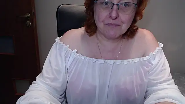 JoannaAndNeighbour online show from 02.06.25
