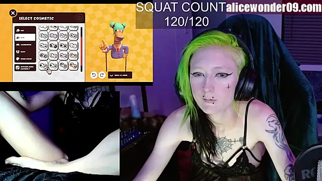 Snapshot of alicewonder09 chatting on 10.12.25 alicewonder09 online show from 10.12.25