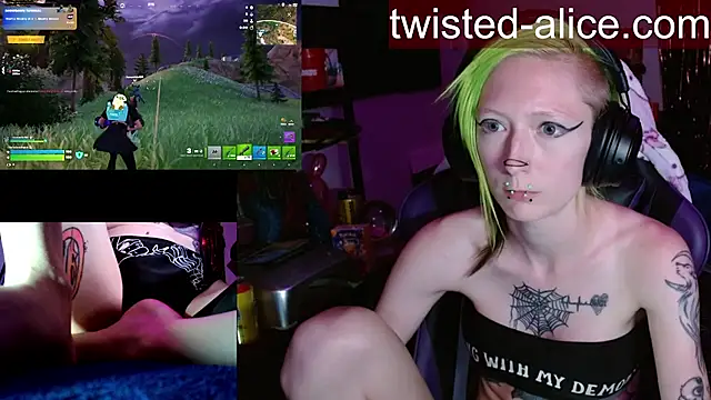 alicewonder09 online show from 05.20.26
